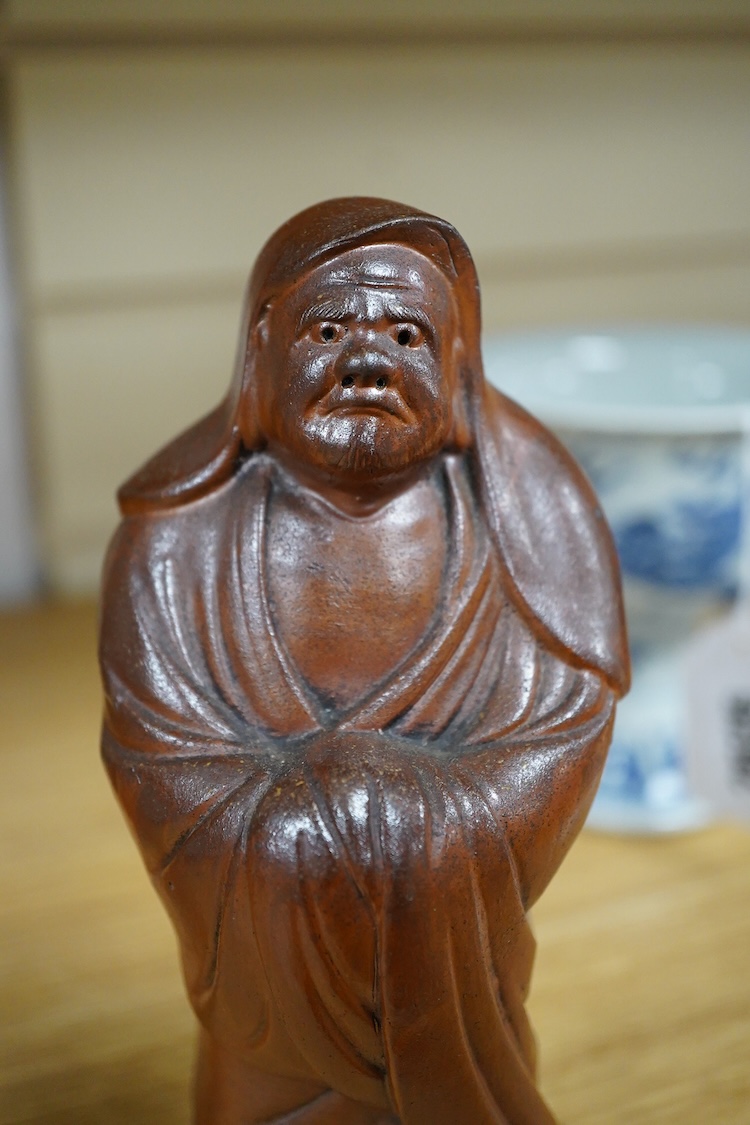 A Japanese Bizan ware figure of Bodhidharma, 19cm